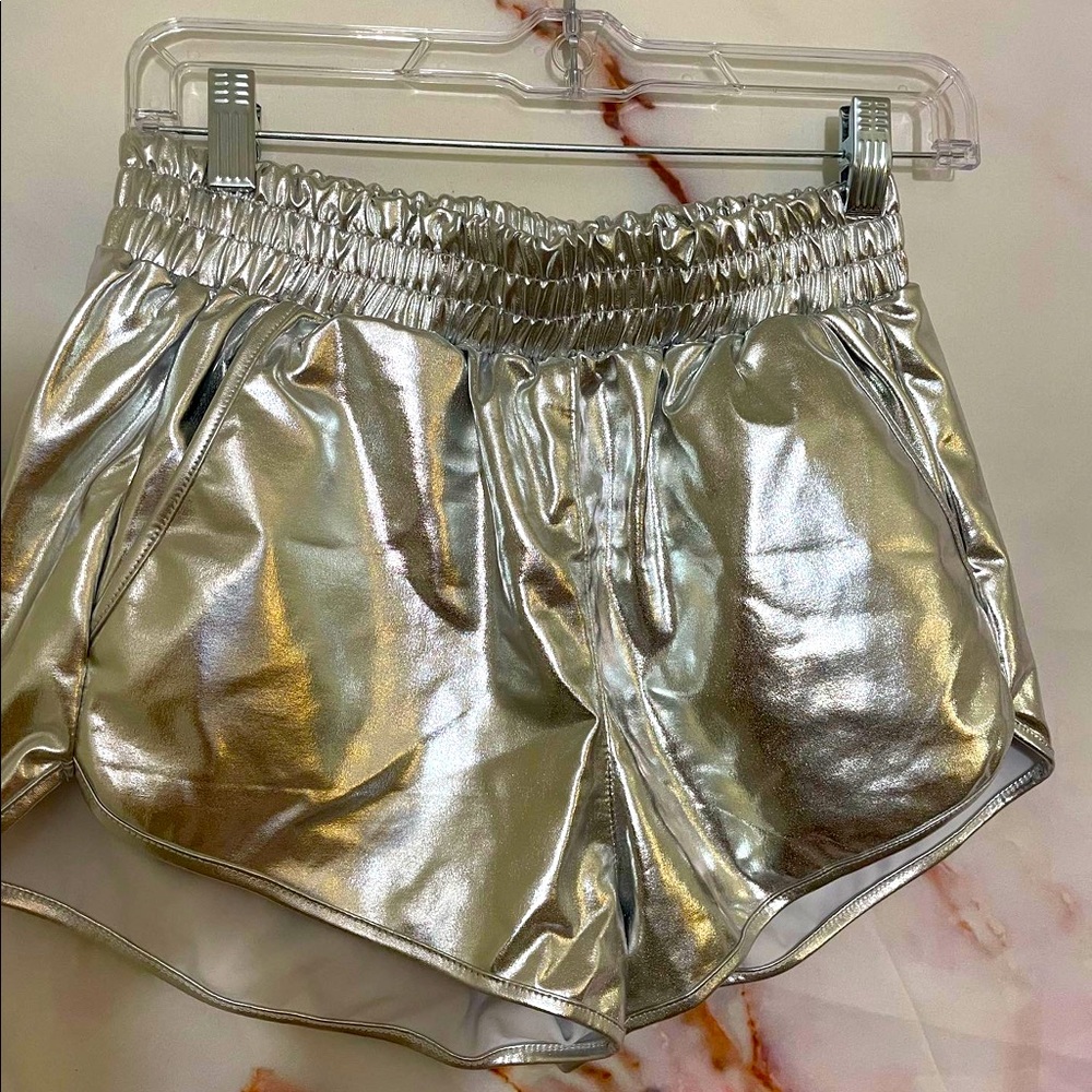 🔥 NWT Shiny Silver Shorts